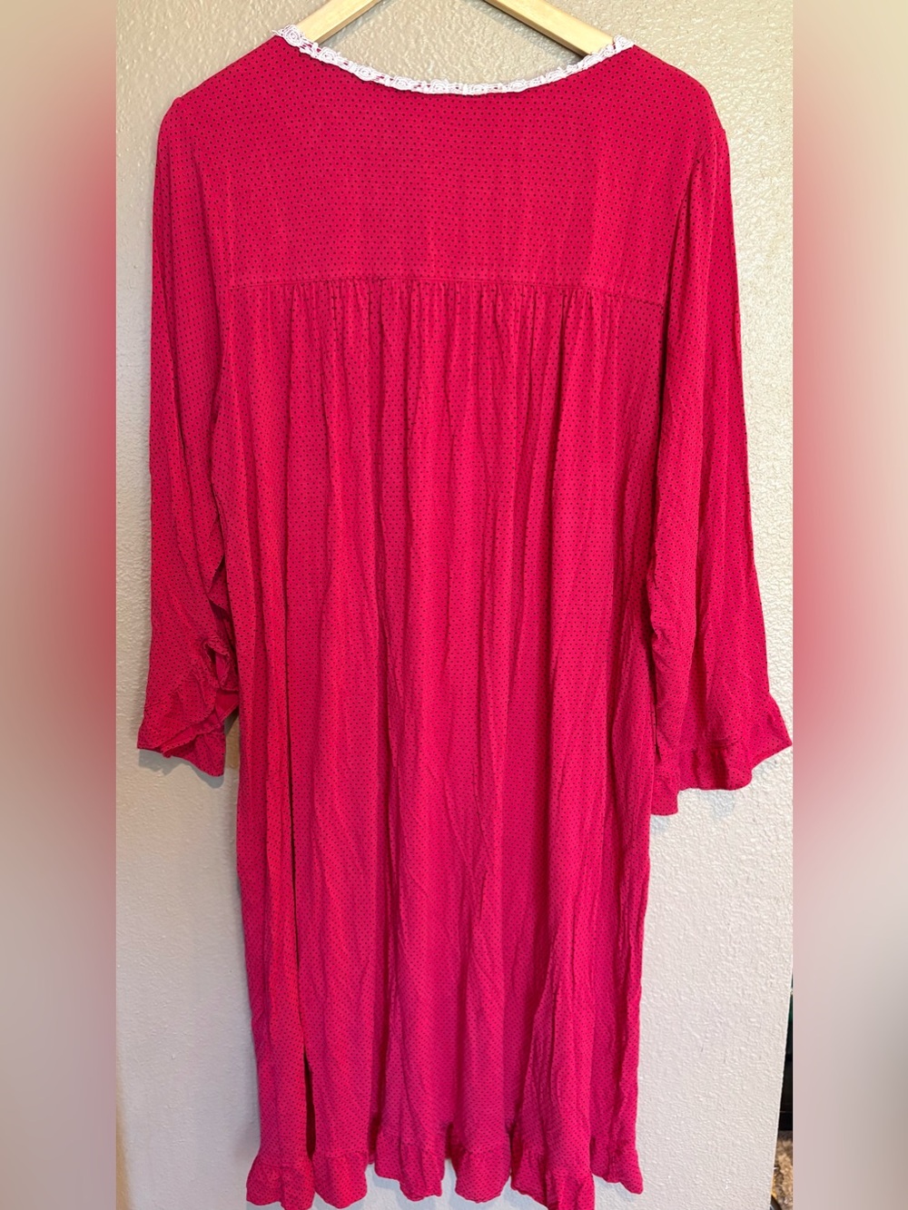 Eileen West Women's Size L Soft Red Lace-Trim Button Front Nightgown - Picture 2 of 7